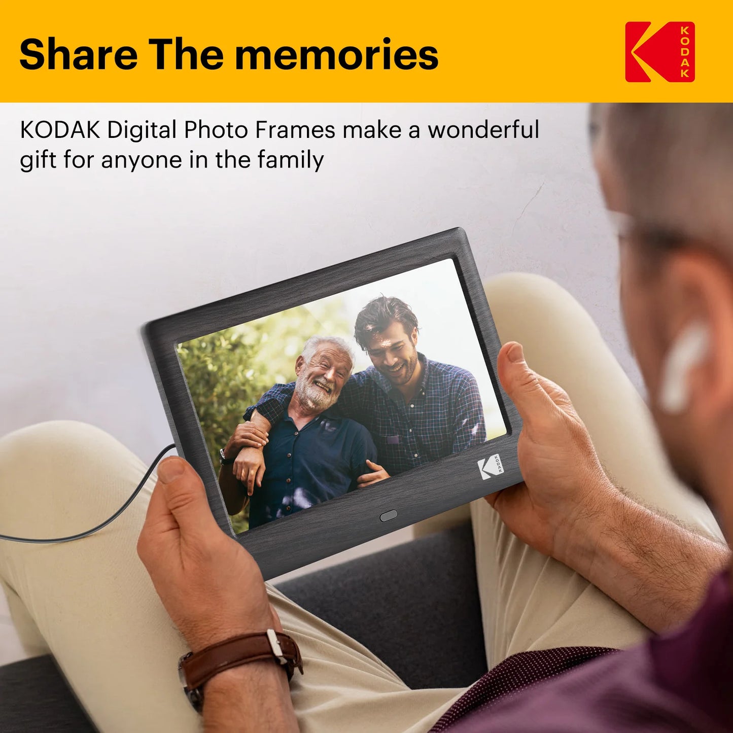KODAK 7 Inch Digital Photo Frame with Remote Control, 1024*600 HD Screen, Electronic Album Video Music Clock Calendar Player